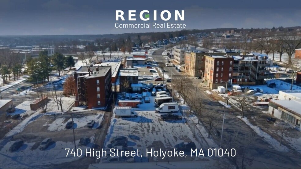 740 High St, Holyoke, MA à vendre - Vidéo sur l’annonce professionnelle – Image 2 sur 21