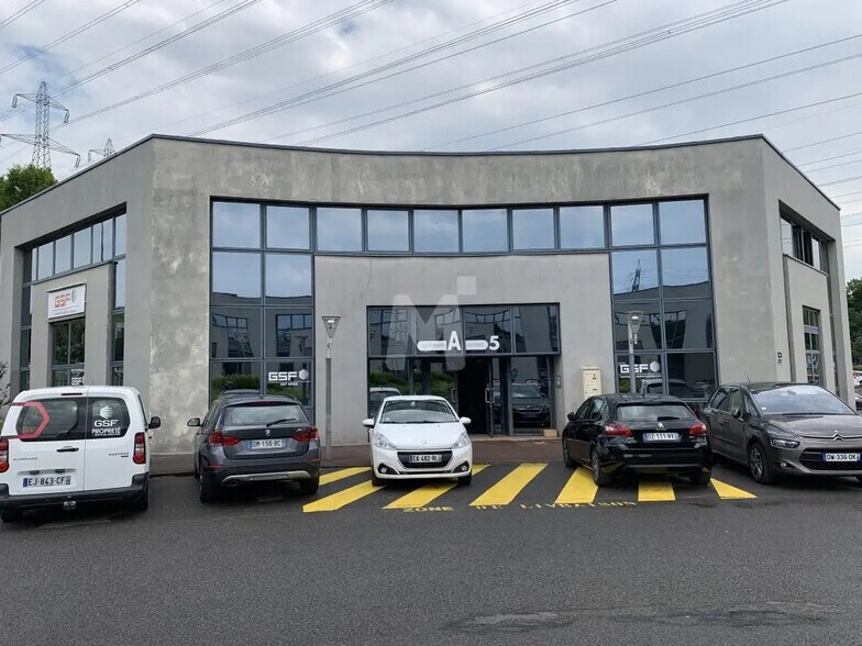 Bureau dans Palaiseau à louer - Photo de l’immeuble – Image 2 sur 7