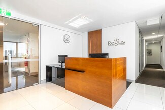 Plus de détails pour 8 High St, Omagh - Coworking à louer