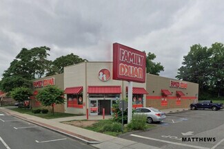 Plus de détails pour 2594 Main St, Springfield, MA - Local commercial à vendre