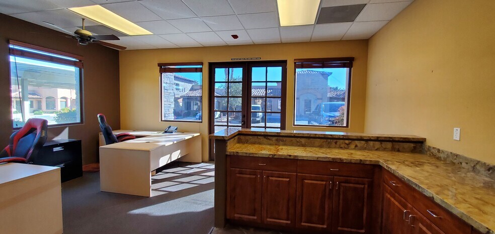 71780 San Jacinto Dr, Rancho Mirage, CA à louer - Photo intérieure – Image 1 sur 16