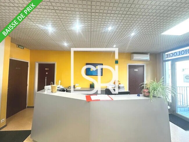 Plus de détails pour Bureau à vendre