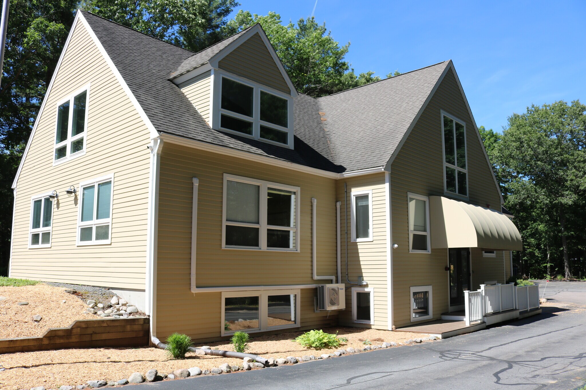 195 Hanover St, Hanover, MA à louer Photo principale– Image 1 sur 4