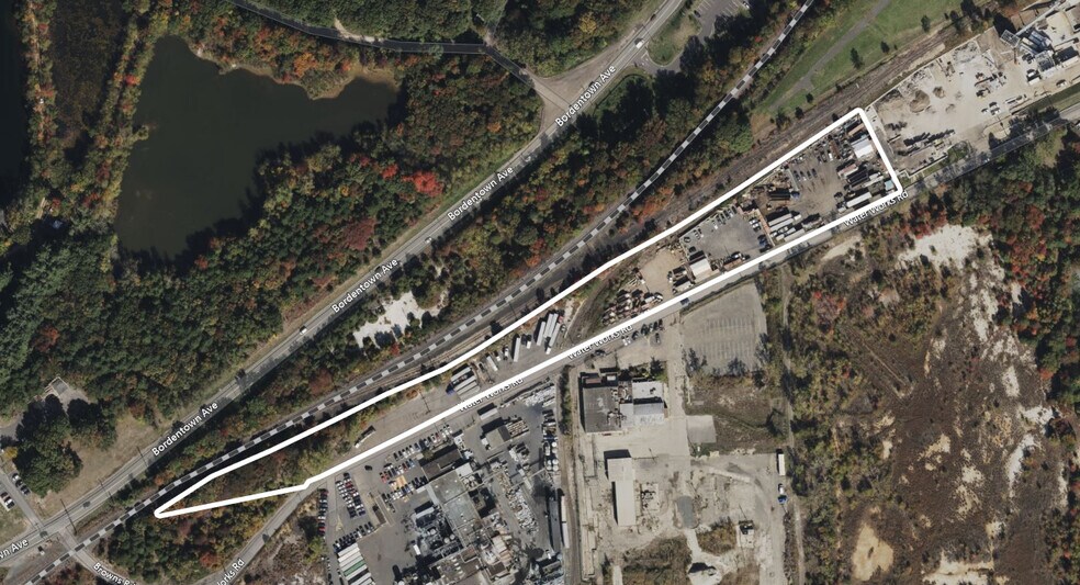 555 Water Works Rd, Old Bridge, NJ à louer - Photo de l’immeuble – Image 1 sur 1