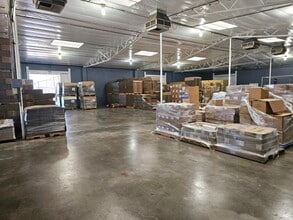 11944 Valerio St, North Hollywood, CA à louer Photo intérieure– Image 1 sur 3