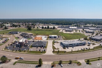 1373 Union University Dr, Jackson, TN - VUE AÉRIENNE  vue de carte - Image1