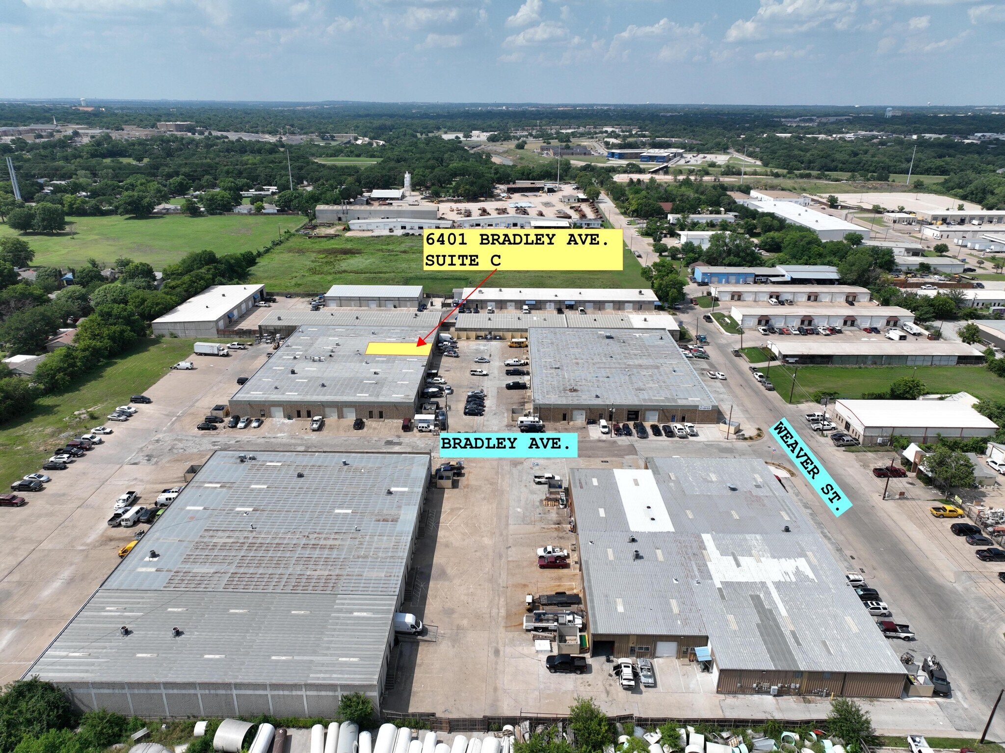 6401 Bradley Dr, Haltom City, TX à louer Aérien– Image 1 sur 2