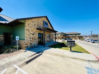 Plus de détails pour 2021 W Hwy 46, New Braunfels, TX - Bureau à louer