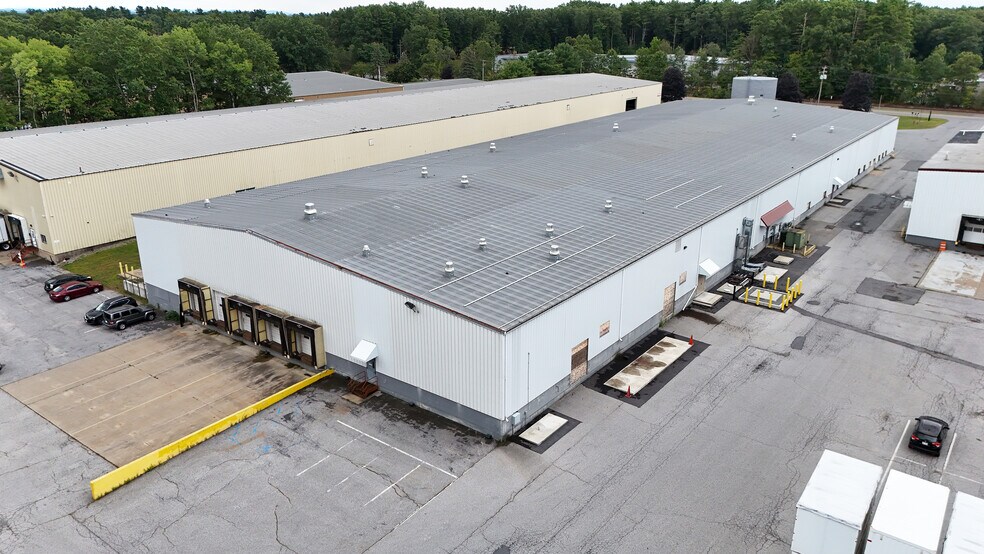 3 Grande Blvd, Saratoga Springs, NY à louer - Aérien – Image 3 sur 5