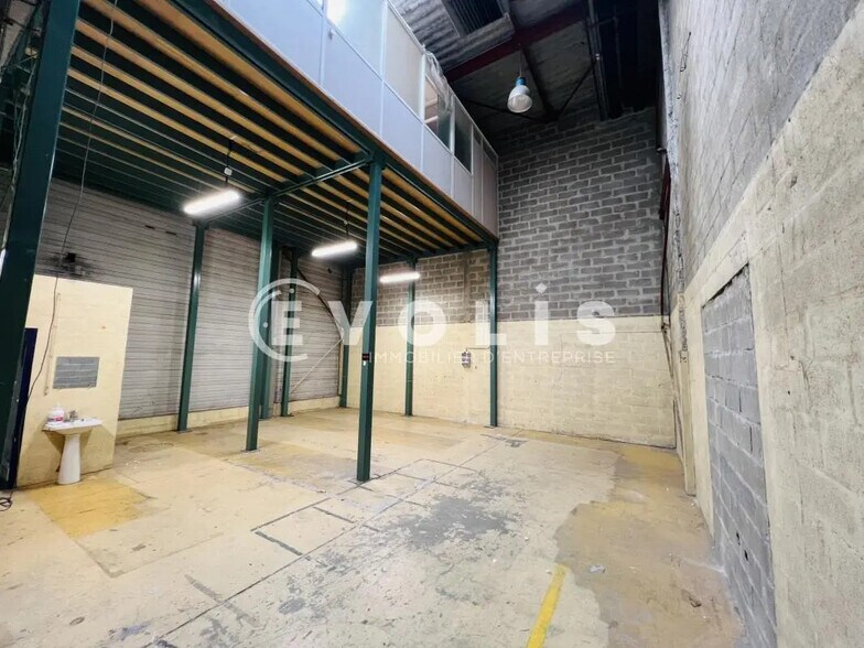 Local d’activités dans Fontenay-sous-Bois à louer - Photo intérieure – Image 3 sur 9