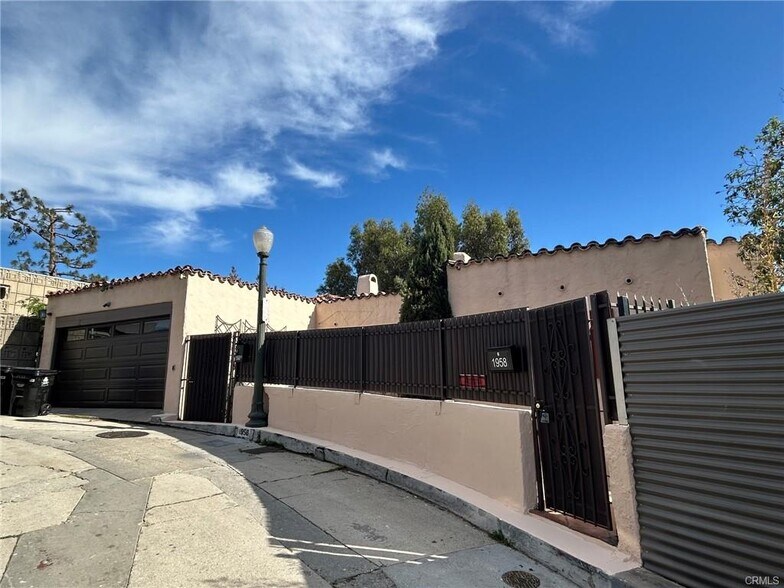 1958 Glencoe Way, Los Angeles, CA à vendre - Photo de l’immeuble – Image 3 sur 30