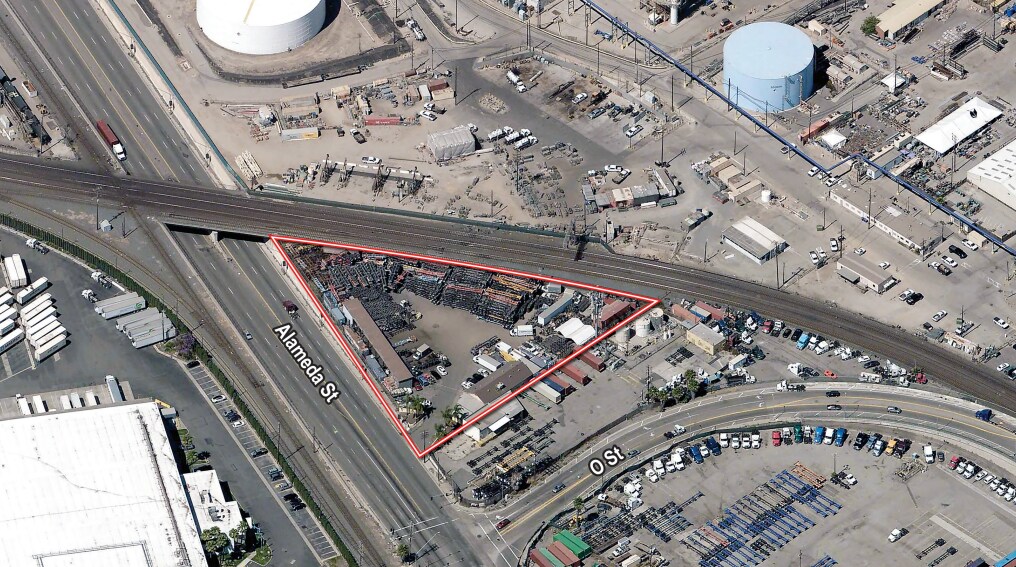 1420 Alameda St, Wilmington, CA à louer Photo principale– Image 1 sur 5