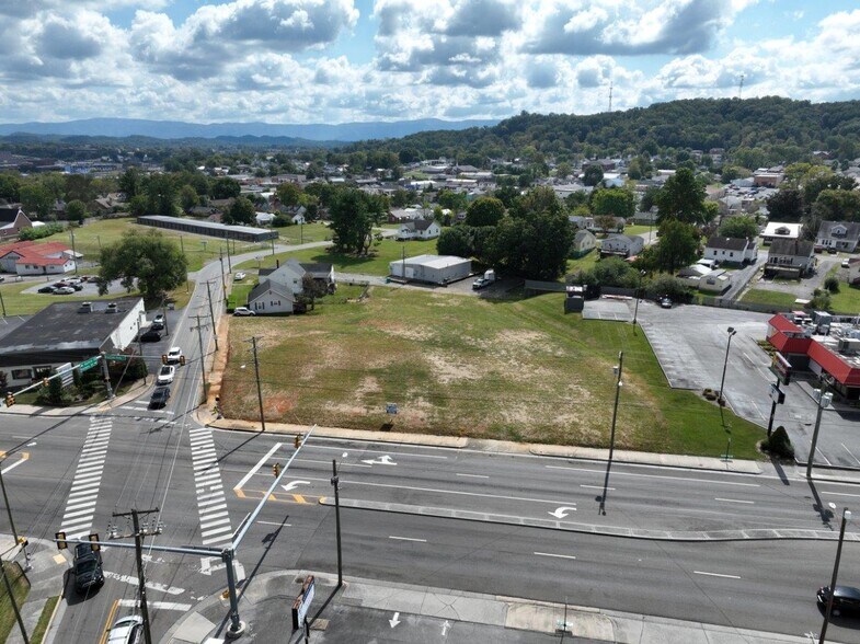 1800 Euclid Avenue Ave, Bristol, VA à vendre - Aérien – Image 1 sur 12