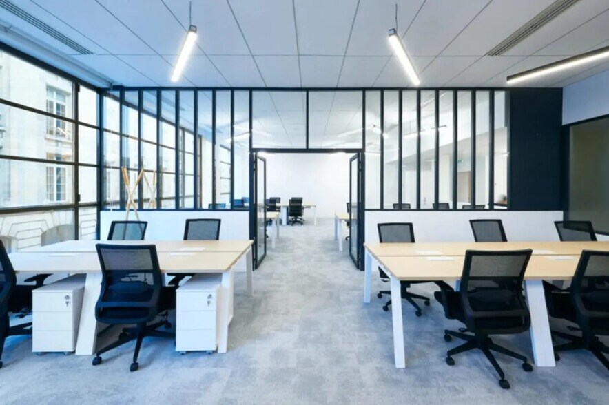 Bureau dans Paris à louer - Photo de l’immeuble – Image 1 sur 5