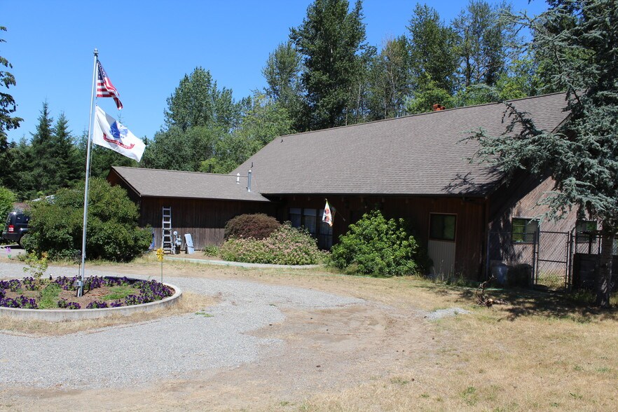 11204 154th Street Ct E, Puyallup, WA à vendre - Photo principale – Image 2 sur 12