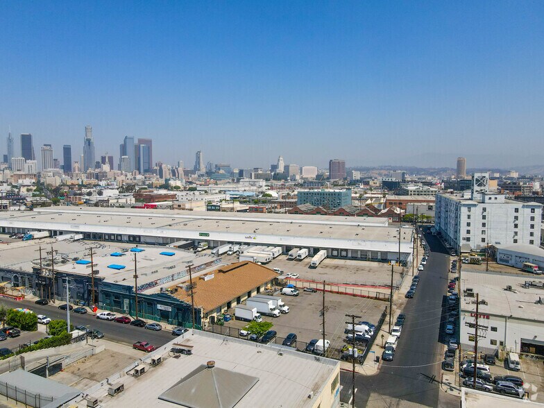 1205-1321 Wholesale St, Los Angeles, CA à louer - Aérien – Image 3 sur 15