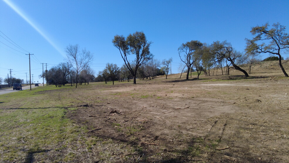 1628 Holland Lake Dr, Weatherford, TX à vendre - Photo de l’immeuble – Image 3 sur 18