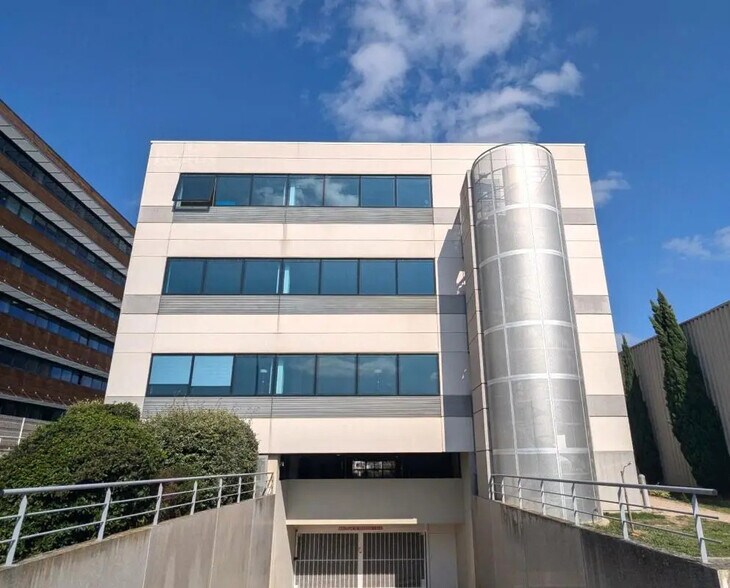 Local d’activités dans Blagnac à louer - Photo de l’immeuble – Image 3 sur 40