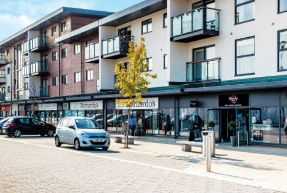 Whittle Sq, Brockworth à louer - Photo de l’immeuble – Image 3 sur 8