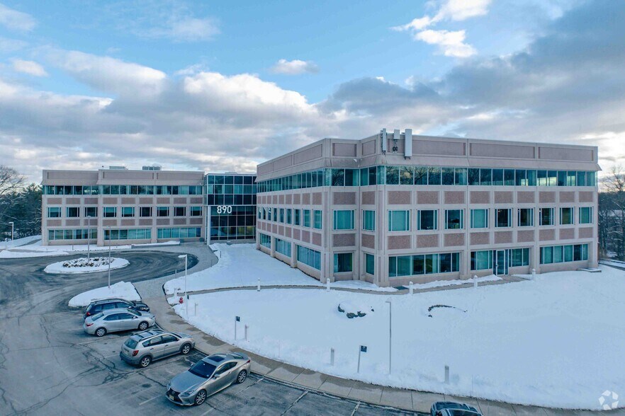 890 Winter St, Waltham, MA à louer - Photo principale – Image 1 sur 4