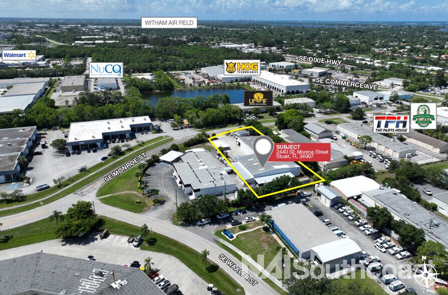 2440 Monroe St, Stuart, FL à louer - Photo de l’immeuble – Image 3 sur 8