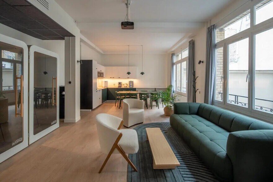 3 Rue De Liège, Paris à louer - Photo intérieure – Image 2 sur 12