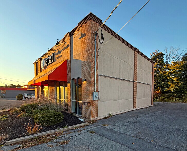 229 W Union St, Newark, NY à vendre - Photo de l’immeuble – Image 2 sur 2