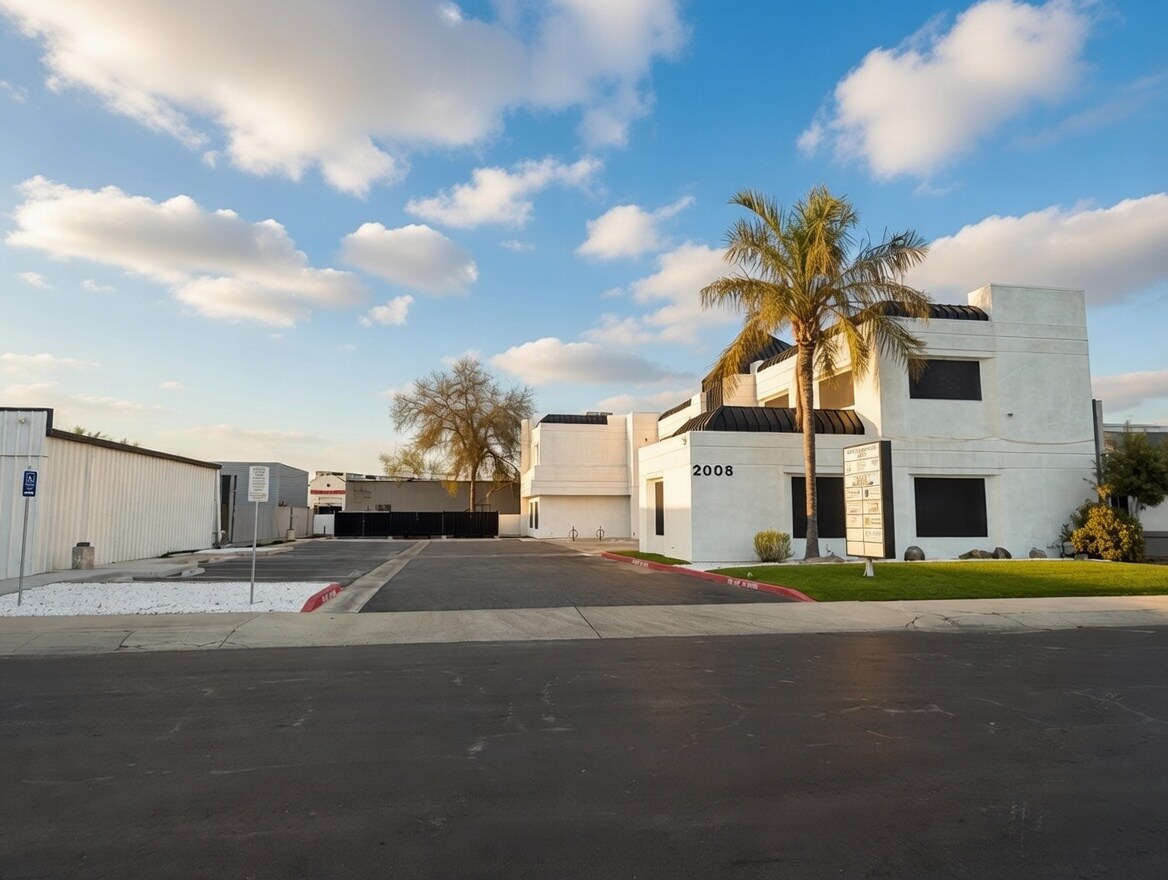 2008 W Dorothea Ave, Visalia, CA à vendre Photo principale– Image 1 sur 46