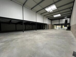 Industriel/Logistique dans Gennevilliers à vendre Photo intérieure– Image 1 sur 4