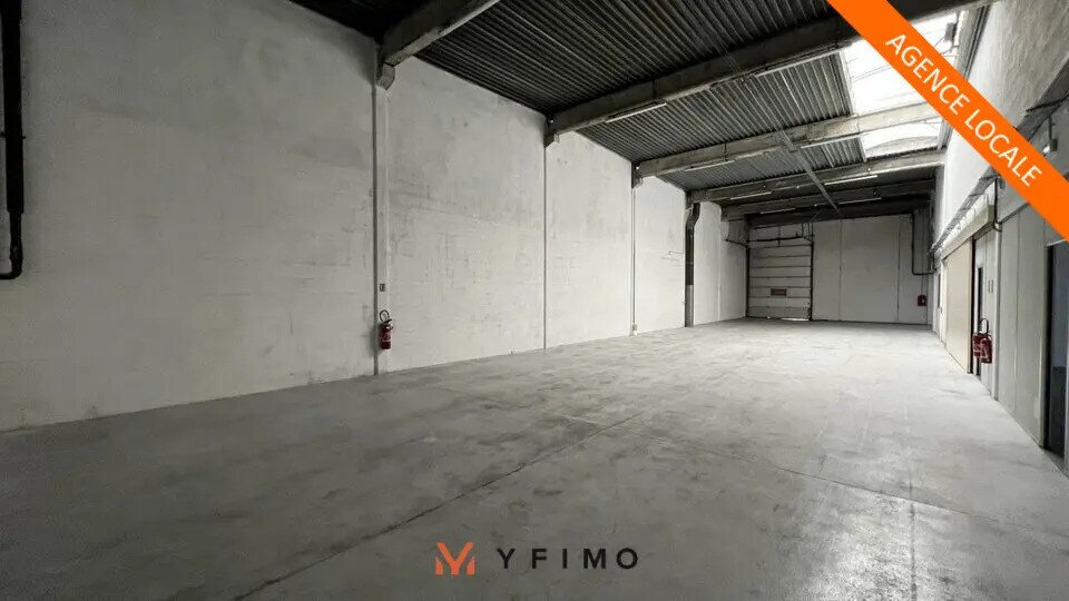 Local d’activités dans Éragny à louer Photo intérieure– Image 1 sur 10