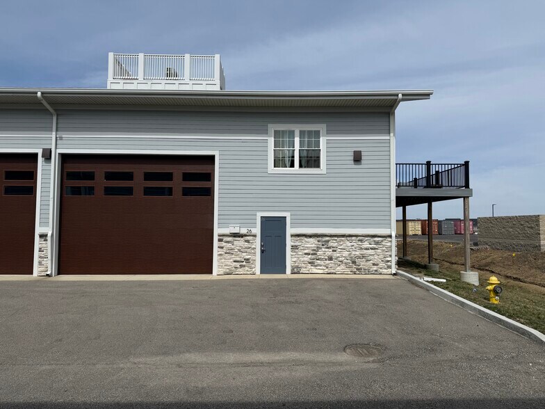17745 Motor District Cir, Westfield, IN à vendre - Photo de l’immeuble – Image 2 sur 2