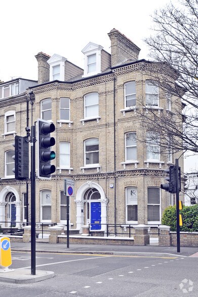 18 Cromwell Rd, Hove à louer - Photo de l’immeuble – Image 2 sur 2