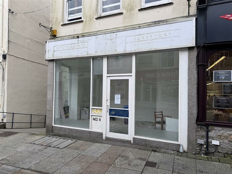 11 Fore St, St Austell à louer - Photo principale – Image 1 sur 4