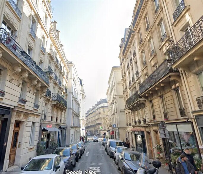 Local commercial dans Paris à louer - Photo de l’immeuble – Image 1 sur 3