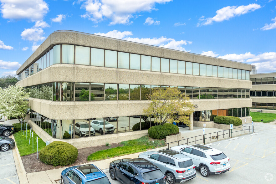 2805 Butterfield Rd, Oak Brook, IL à vendre - Photo principale – Image 1 sur 15