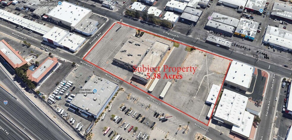 2753 S Highland Dr, Las Vegas, NV à vendre - Photo de l’immeuble – Image 1 sur 5