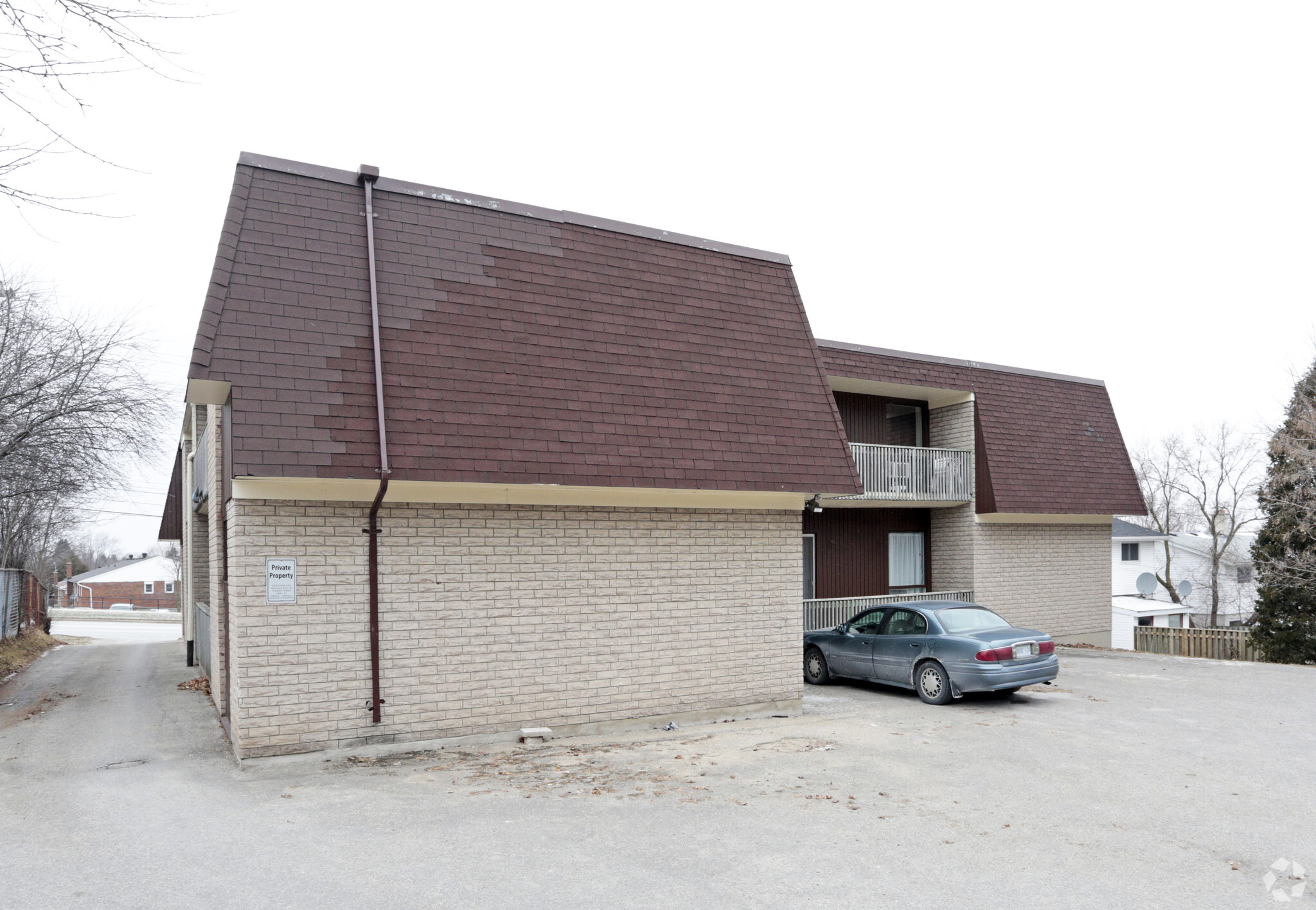 180 Willow Rd, Guelph, ON à vendre Photo principale– Image 1 sur 3