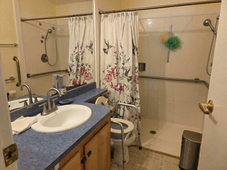 38281 CA-1, Gualala, CA à vendre - Photo de l’immeuble – Image 3 sur 11