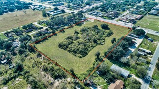 Plus de détails pour 900 N Johnson St, Alice, TX - Terrain à vendre