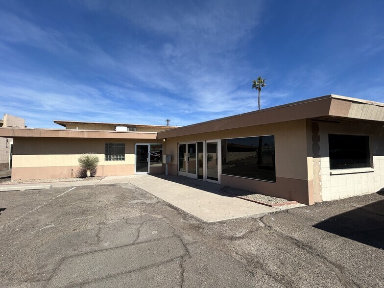 440 E Southern Ave, Phoenix, AZ à louer - Photo de l’immeuble – Image 2 sur 25