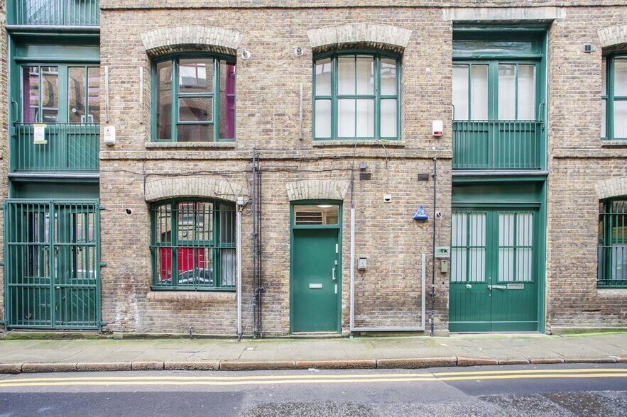 1-3 Luke St, Londres à vendre - Photo de l’immeuble – Image 2 sur 13