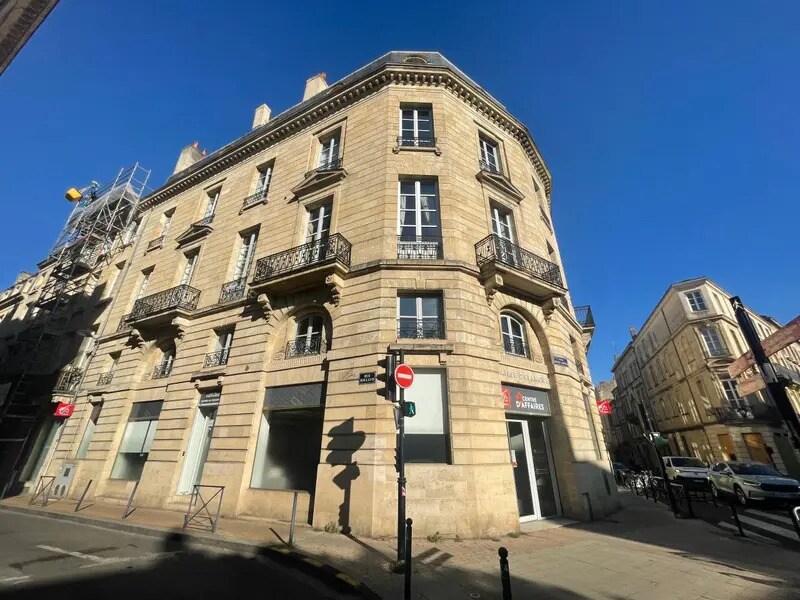Bureau dans Bordeaux à louer Photo de l’immeuble– Image 1 sur 31
