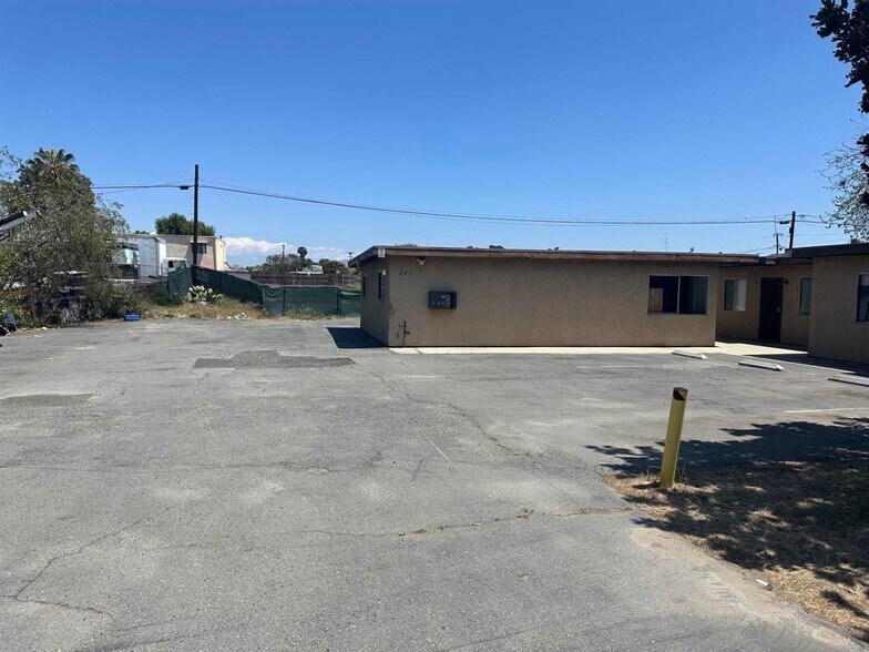 245-247 Euclid Ave, San Diego, CA à vendre - Photo de l’immeuble – Image 3 sur 5