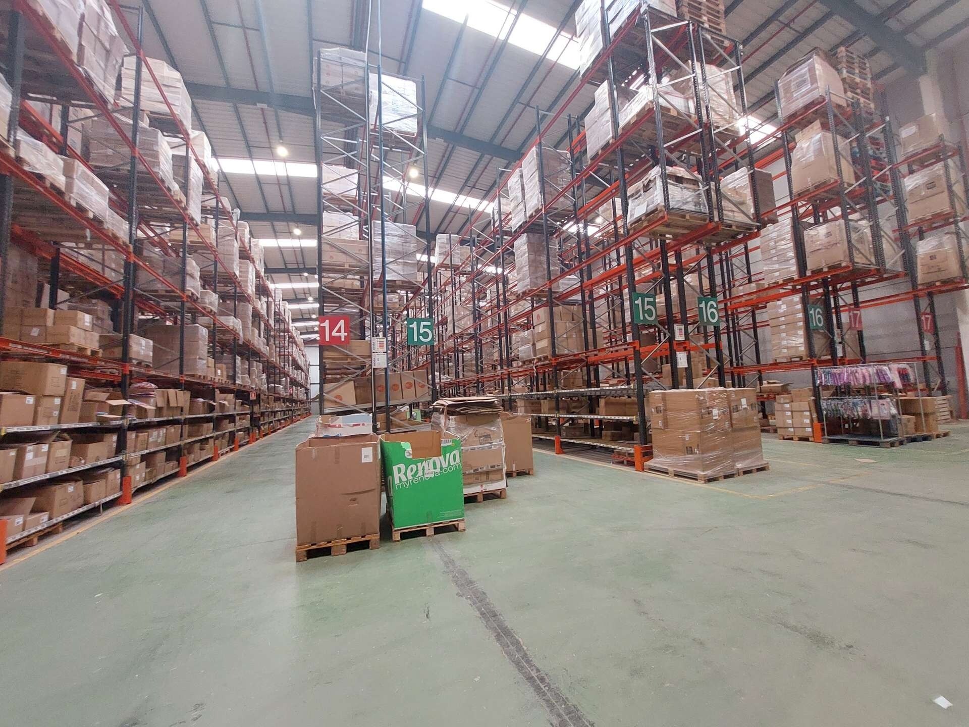 Industriel/Logistique dans Sallent, Barcelona à louer Photo intérieure– Image 1 sur 1