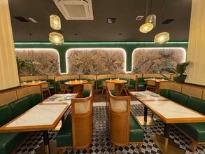 Local commercial dans Madrid, Madrid à louer Photo intérieure– Image 2 sur 11