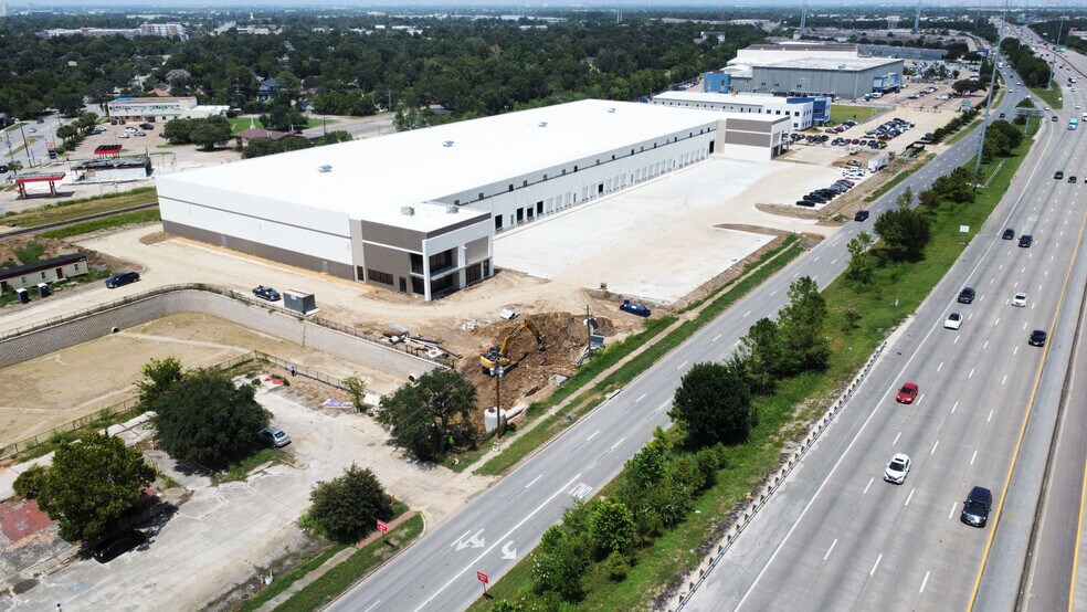 5415 South Loop E, Houston, TX à louer - Photo de l’immeuble – Image 2 sur 7