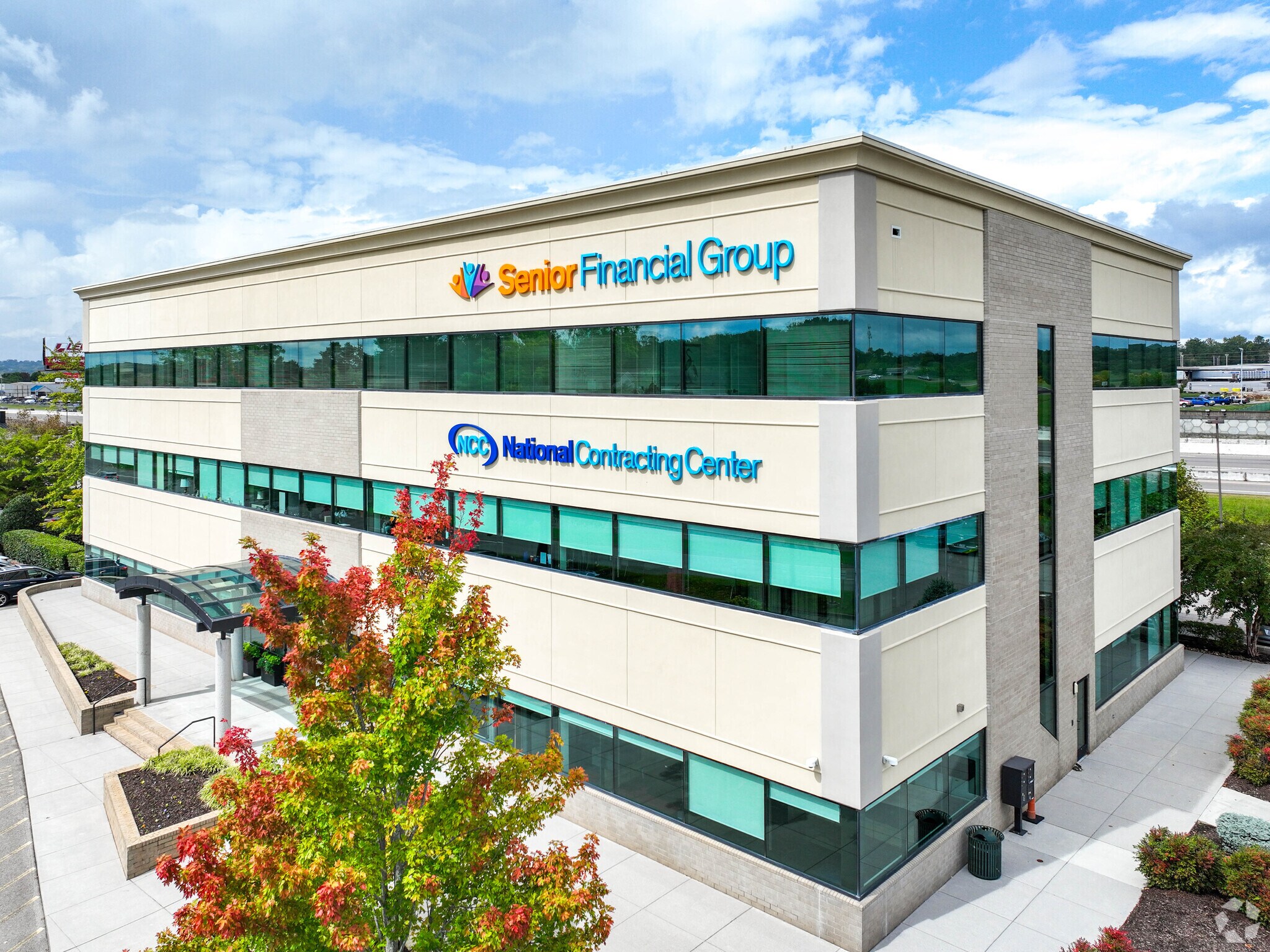 10201 Parkside Dr, Knoxville, TN à louer Photo principale– Image 1 sur 6