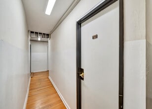 6358-6360 Van Nuys Blvd, Van Nuys, CA à louer Photo intérieure– Image 1 sur 4