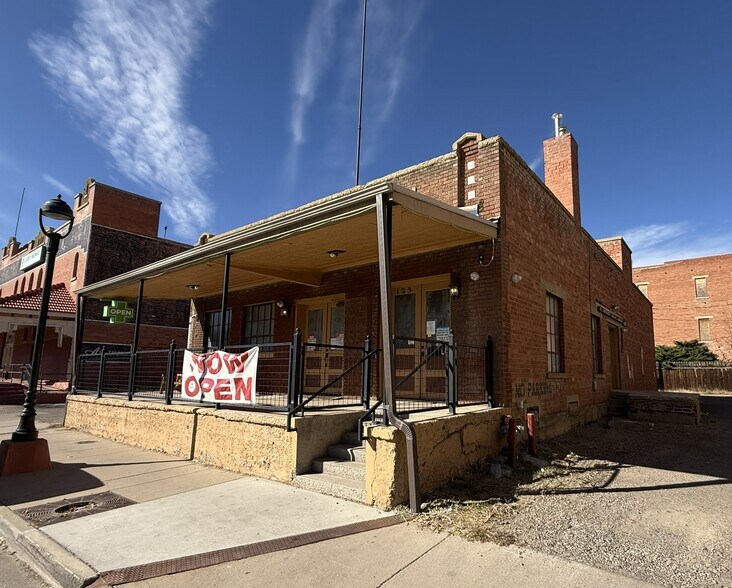 123 W Cedar St, Trinidad, CO à vendre - Photo de l’immeuble – Image 2 sur 9