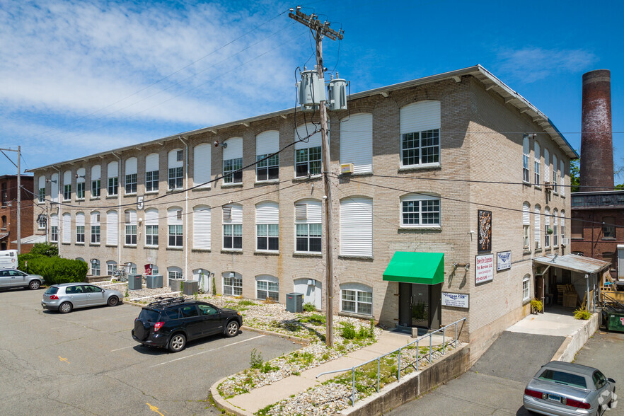 114 Beach St, Rockaway, NJ à louer - Photo principale – Image 1 sur 9